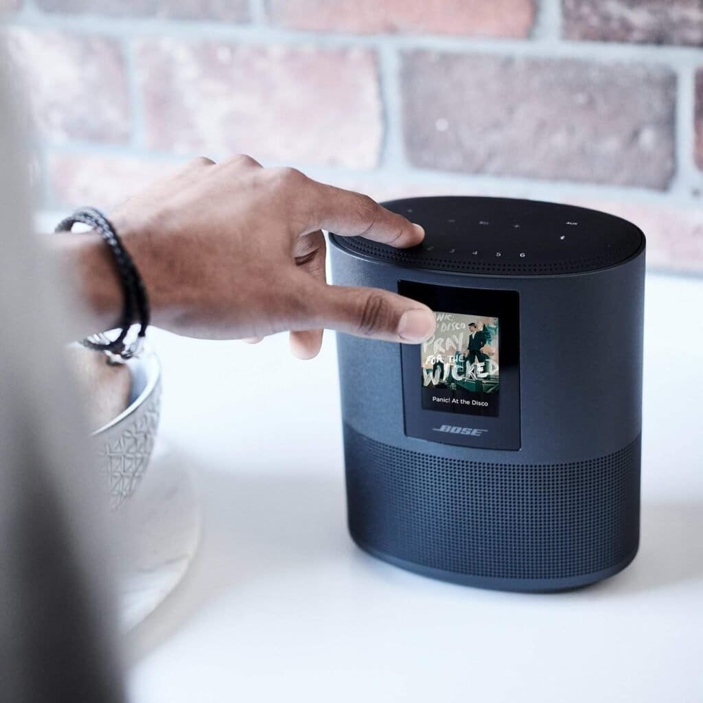 Bose Home Speaker 500 with Alexa Built In - Triple Black, 20.3 cm x 10.9 cm x 16.9 cm